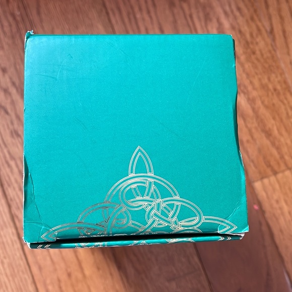 Irish spring vase - Picture 7 of 8